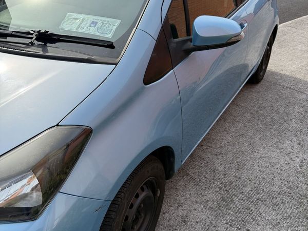 Toyota Vitz Hatchback, Petrol, 2016, Blue