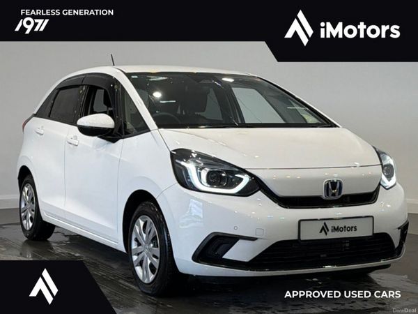 Honda Fit Hatchback, Petrol Hybrid, 2021, White