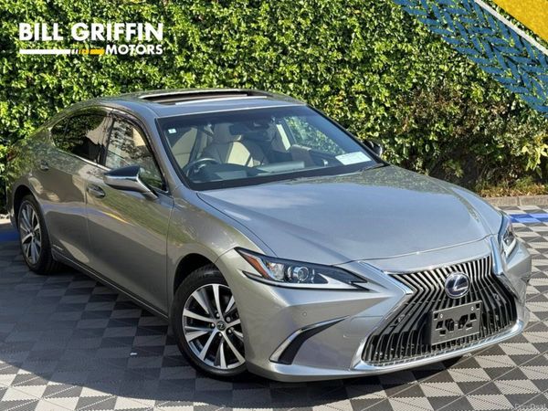 Lexus ES Saloon, Petrol Hybrid, 2020, Silver
