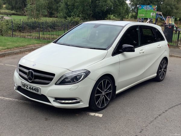 Mercedes-Benz B-Class MPV, Diesel, 2013, White