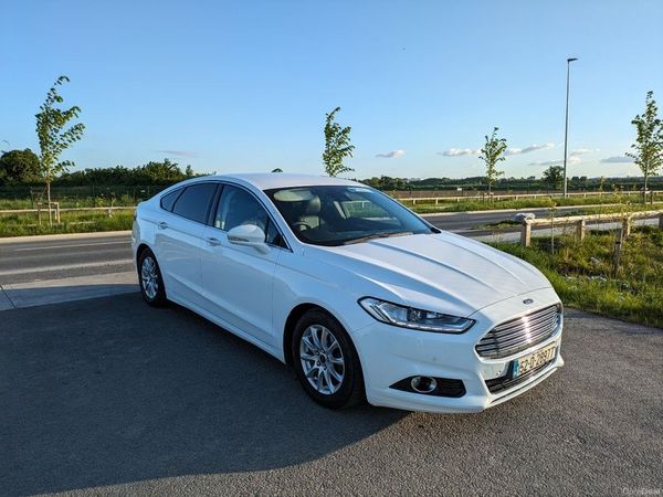Ford Mondeo Hatchback, Diesel, 2015, White