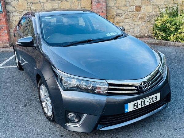 Toyota Corolla Saloon, Diesel, 2015, Grey
