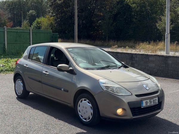 Renault Clio Hatchback, Ethanol Petrol, 2010, Gold