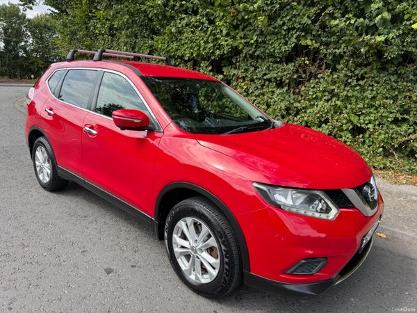 Nissan X-Trail SUV, Diesel, 2015, Red