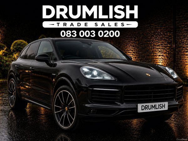 Porsche Cayenne SUV, Petrol Plug-in Hybrid, 2022, Blue
