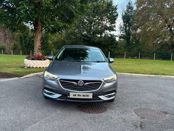 Vauxhall Insignia Hatchback, Diesel, 2018, Grey