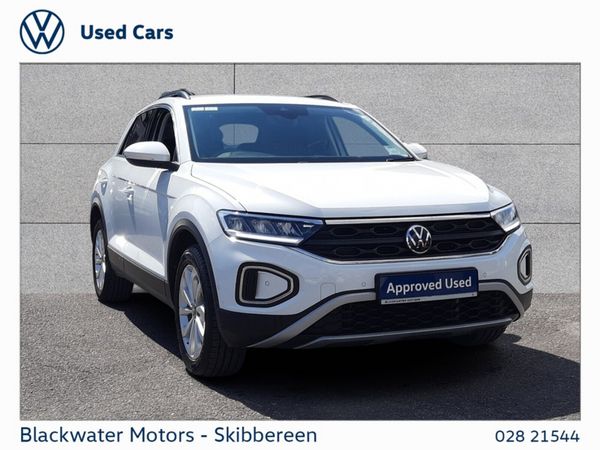 Volkswagen T-Roc SUV, Diesel, 2024, White