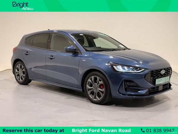 Ford Focus Hatchback, Petrol, 2026, Blue