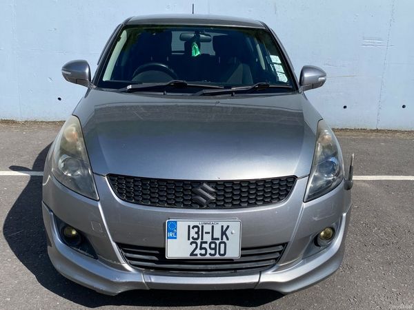 Suzuki Swift Hatchback, Petrol, 2013, Silver