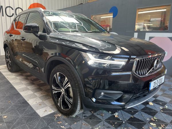 Volvo XC40 SUV, Petrol Hybrid, 2021, Black