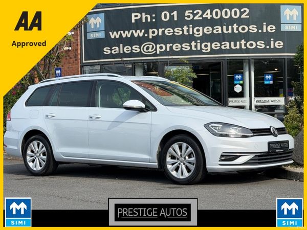 Volkswagen Golf Estate, Petrol, 2018, White
