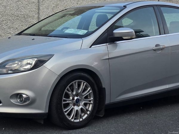 Ford Focus Hatchback, Diesel, 2011, Silver