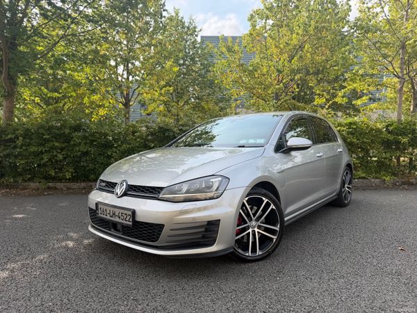 Volkswagen Golf Hatchback, Diesel, 2016, Silver