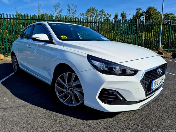 Hyundai i30 Hatchback, Petrol, 2018, White