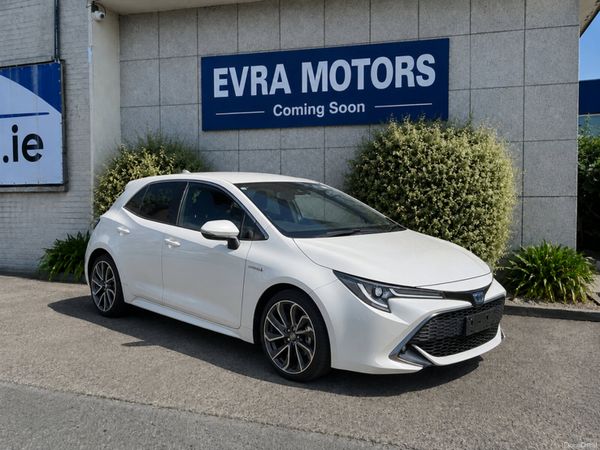 Toyota Corolla Hatchback, Petrol Hybrid, 2019, White