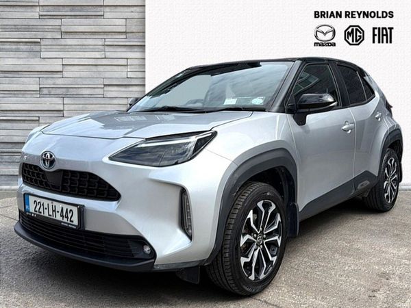 Toyota Yaris Cross Hatchback, Petrol Hybrid, 2022, Grey