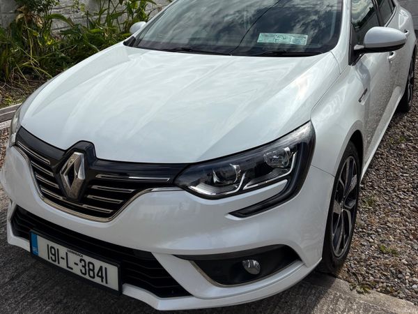 Renault Megane Saloon, Diesel, 2019, White