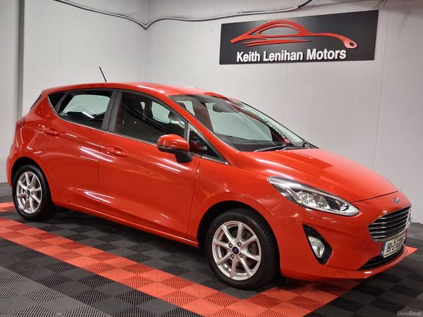 Ford Fiesta Hatchback, Petrol, 2018, Red