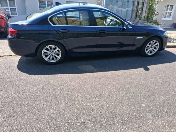BMW 5-Series Saloon, Diesel, 2014, Blue
