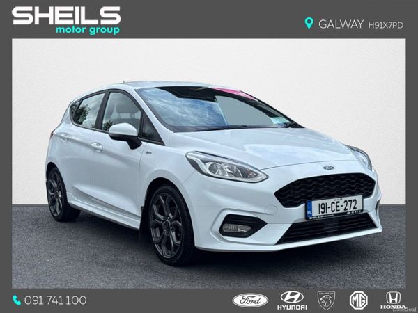 Ford Fiesta Hatchback, Petrol, 2019, White
