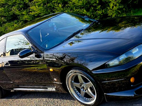 Nissan Skyline Coupe, Petrol, 1995, Black
