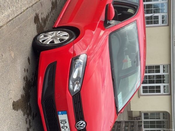 Volkswagen Polo Hatchback, Petrol, 2010, Red