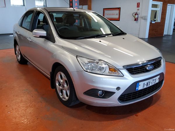 Ford Focus Saloon, Diesel, 2011, Silver