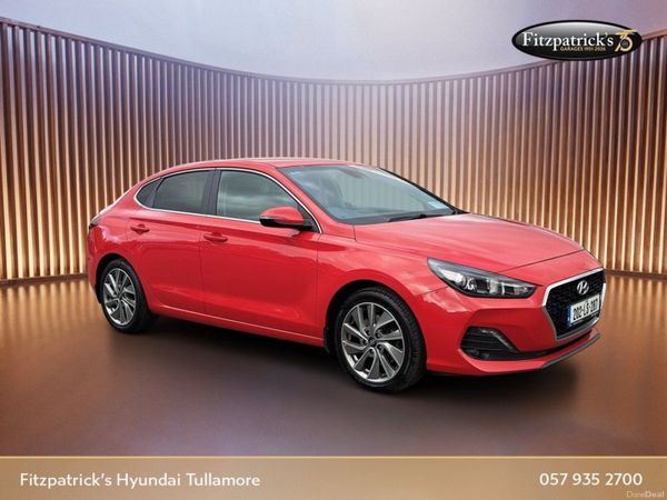 Hyundai i30 Hatchback, Petrol, 2020, Red