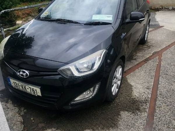 Hyundai i20 Hatchback, Diesel, 2013, Black