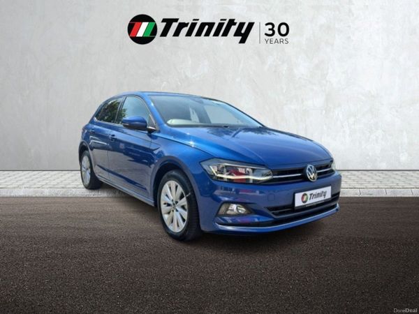 Volkswagen Polo Hatchback, Petrol, 2000, Blue
