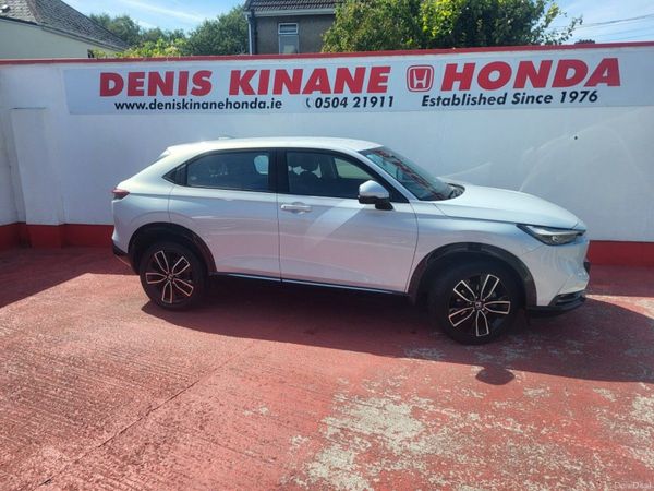 Honda HR-V SUV, Petrol Hybrid, 2023, White