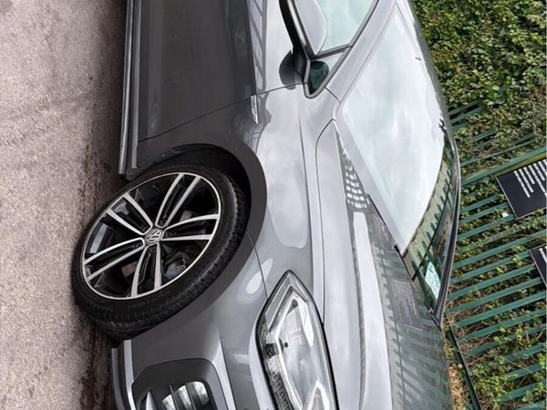Volkswagen Golf Hatchback, Diesel, 2017, Grey