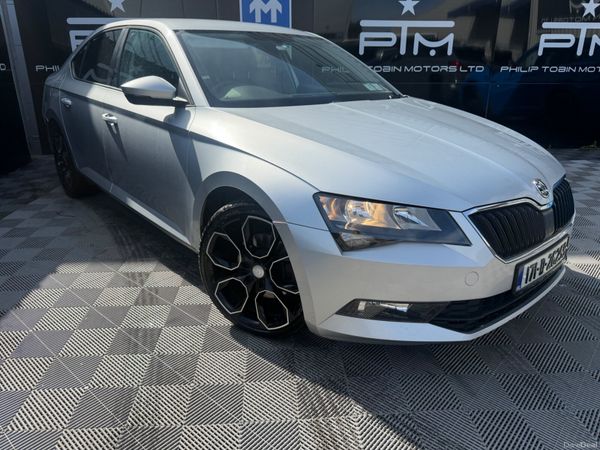 Skoda Superb Saloon, Diesel, 2017, Grey