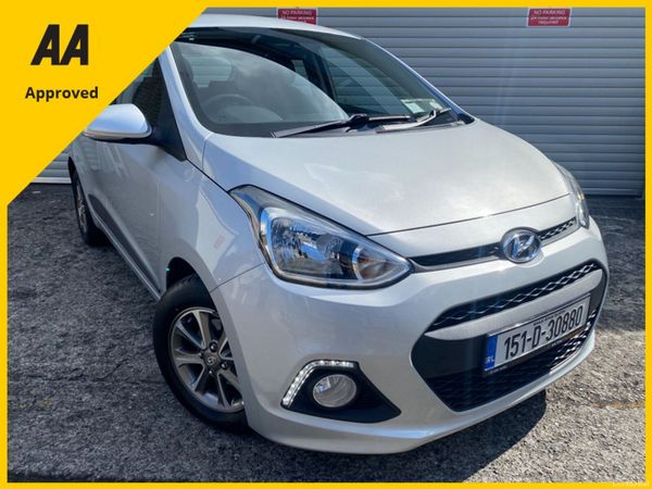 Hyundai i10 Hatchback, Petrol, 2015, Silver