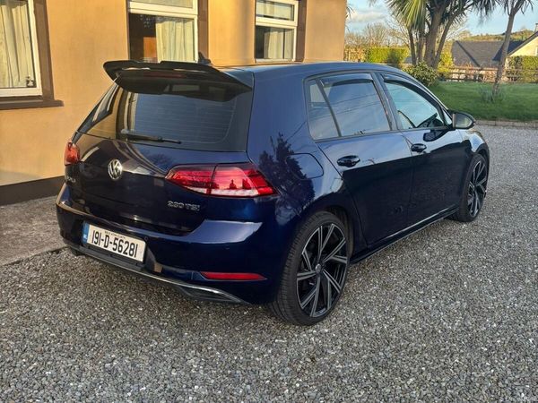 Volkswagen Golf Hatchback, Petrol, 2019, Blue
