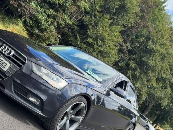 Audi A4 Saloon, Diesel, 2014, Blue