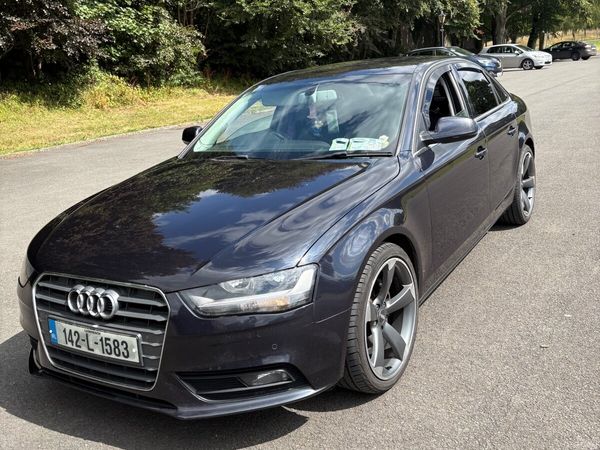 Audi A4 Saloon, Diesel, 2014, Blue