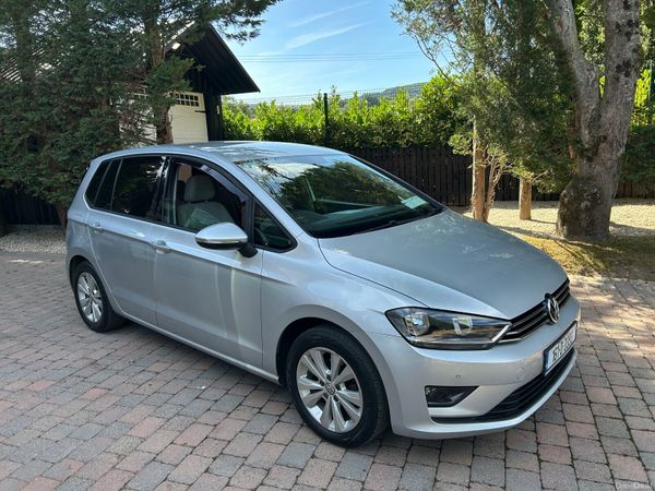 Volkswagen Golf Estate, Petrol, 2016, Silver