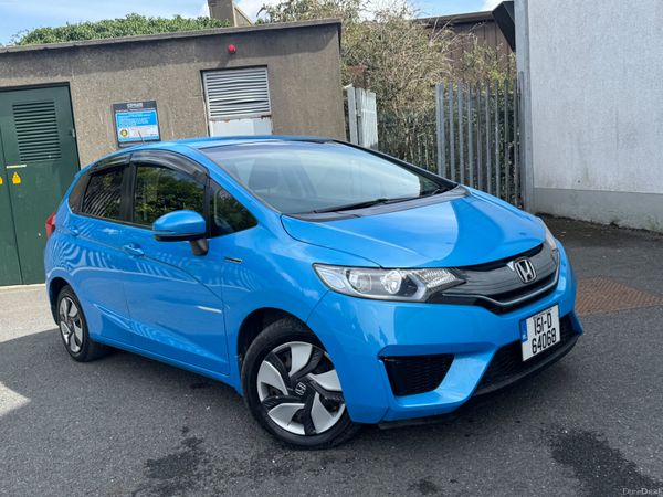 Honda Fit Hatchback, Petrol Hybrid, 2015, Blue