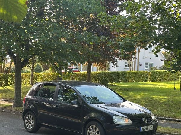 Volkswagen Golf Saloon, Petrol, 2005, Black