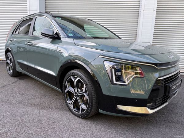 Kia Niro MPV, Petrol Plug-in Hybrid, 2023, Green