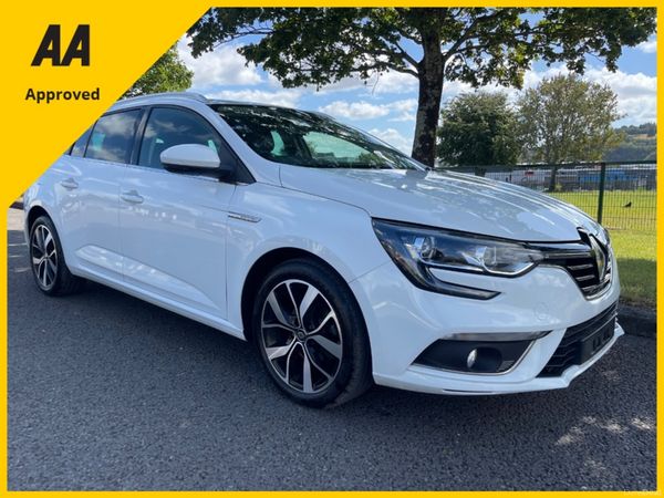 Renault Megane Estate, Diesel, 2020, White