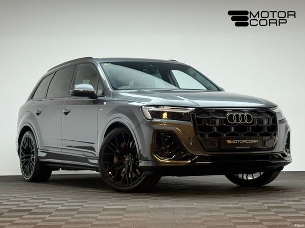 Audi Q7 SUV, Petrol Plug-in Hybrid, 2026, Grey