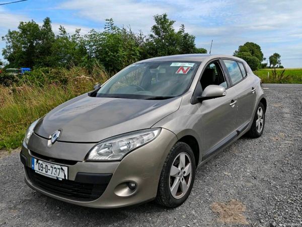 Renault Megane Hatchback, Diesel, 2009, Gold