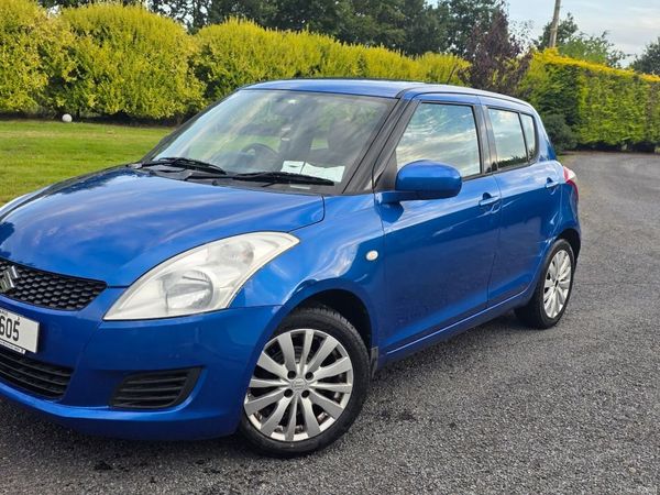 Suzuki Swift Hatchback, Petrol, 2011, Blue