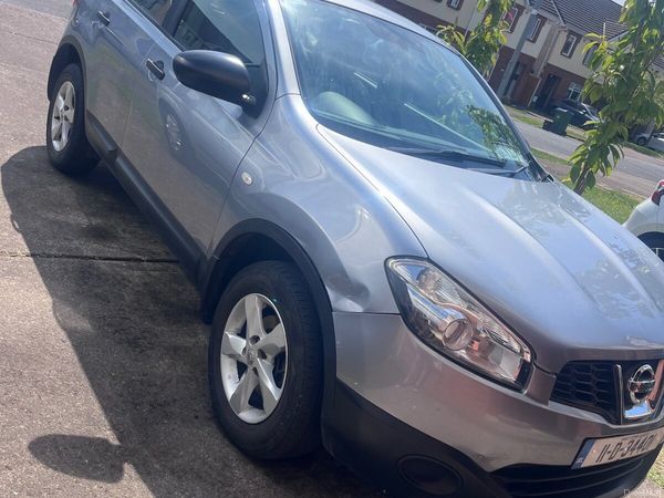 Nissan Qashqai Hatchback, Diesel, 2011, Blue