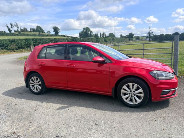 Volkswagen Golf Estate, Diesel, 2019, Red