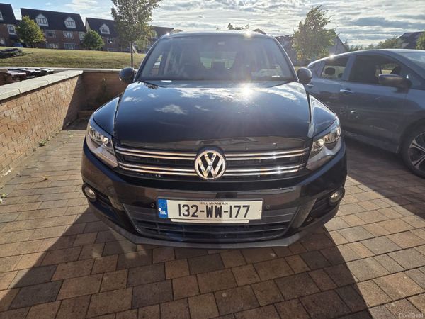 Volkswagen Tiguan SUV, Diesel, 2013, Black