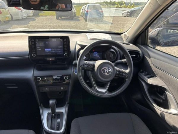 Toyota Yaris Cross SUV, Petrol Hybrid, 2023, Black