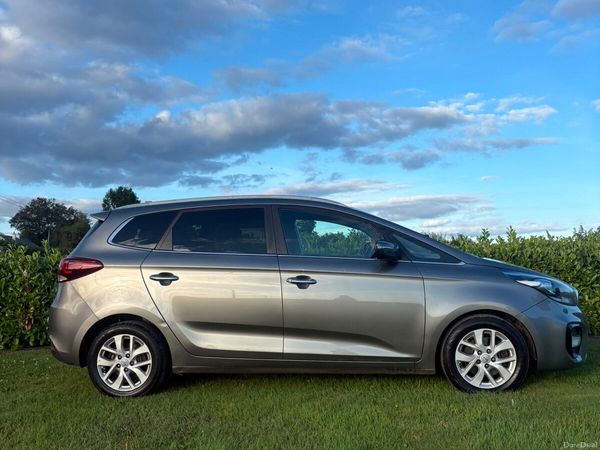 Kia Carens MPV, Diesel, 2018, Silver